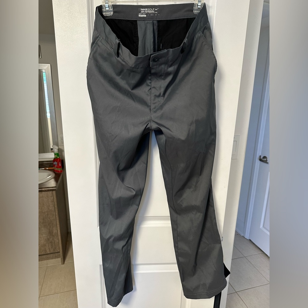 Nike Men’s Dri-fit Golf Pants. Grey. 32x30.